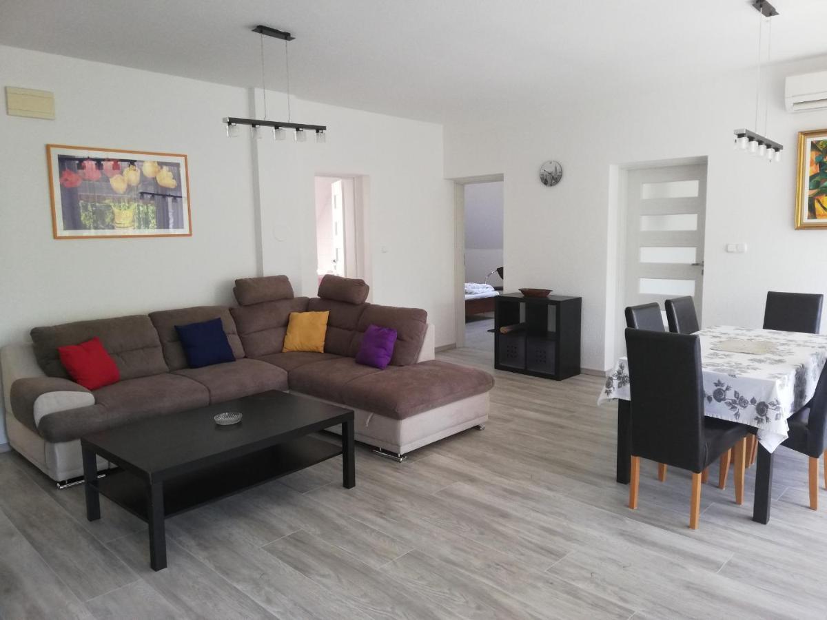 Levente Apartman Balatongyörök Exterior foto